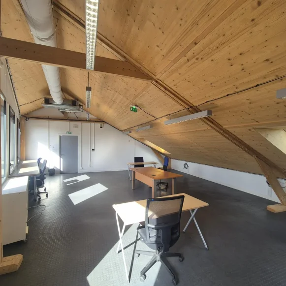 Bureau privé 63 m² 9 postes Coworking Avenue Pasteur Montreuil 93100 - photo 2