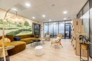 Bureau privé - 78990 - 6 postes - 1775€