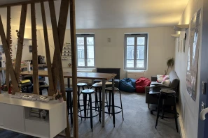Espace indépendant - 75012 - 30 postes - 13000€