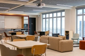 Espace indépendant - 75010 - 60 postes - 46800€