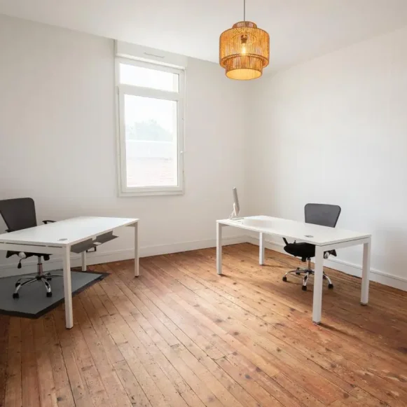 Bureau privé 25 m² 5 postes Coworking Rue Calve Bordeaux 33000 - photo 5