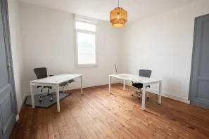 Bureau privé - 33000 - 5 postes - 950€