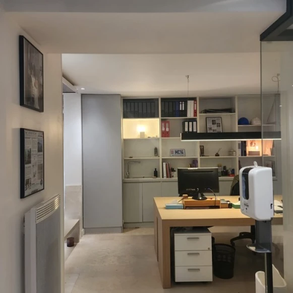 Open Space  2 postes Location bureau Rue Saint-Florentin Paris 75001 - photo 8