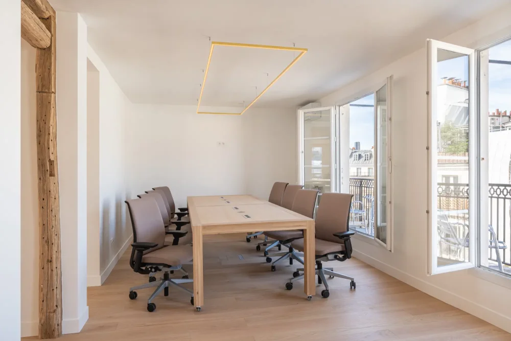 Espace indépendant - 75001 - 48 postes - 30000€