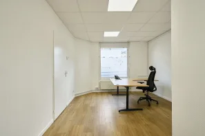 Bureau privé - 59000 - 5 postes - 700€