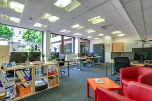 Bureau privé - 92210 - 50 postes - 18000€