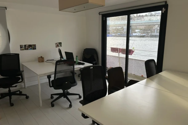 Bureau privé - 92100 - 10 postes - 2187€