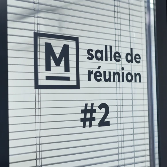 Bureau privé 25 m² 4 postes Coworking Rue de Paris Montreuil 93100 - photo 8