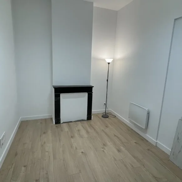 Bureau privé 11 m² 2 postes Location bureau Rue Mably Bordeaux 33000 - photo 6