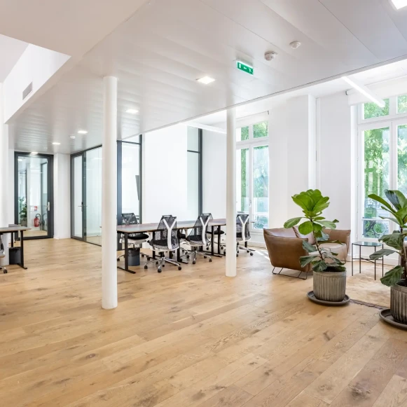 Bureau privé 12 m² 4 postes Coworking Avenue de la République Paris 75011 - photo 3