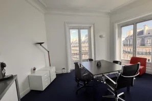 Bureau privé - 75001 - 3 postes - 1690€