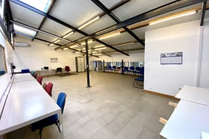 Espace indépendant - 93100 - 50 postes - 2990€