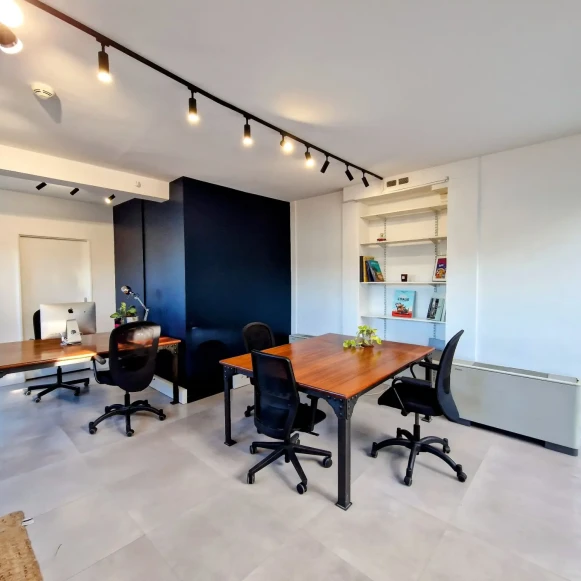 Espace indépendant 45 m² 6 postes Location bureau Rue du Faubourg Saint-Antoine Paris 75011 - photo 4