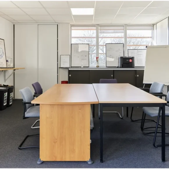 Espace indépendant 100 m² 15 postes Location bureau Rue Louis Kerautret Botmel Rennes 35000 - photo 5