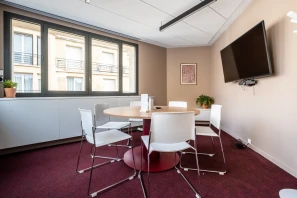 Espace indépendant - 75017 - 51 postes - 44000€