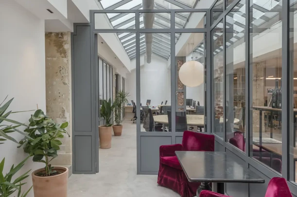 Espace indépendant - 75010 - 40 postes - 20000€