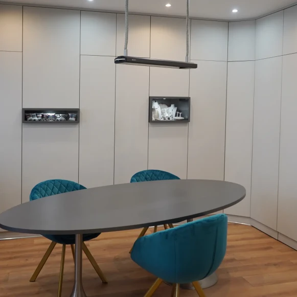 Bureau privé 28 m² 2 postes Coworking Rue Saint-Georges Paris 75009 - photo 1