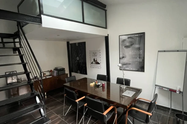 Espace indépendant - 93200 - 6 postes - 1400€