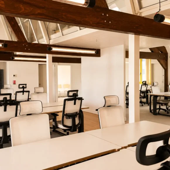 Espace indépendant 210 m² 30 postes Coworking Rue Emile Pehant Nantes 44000 - photo 1
