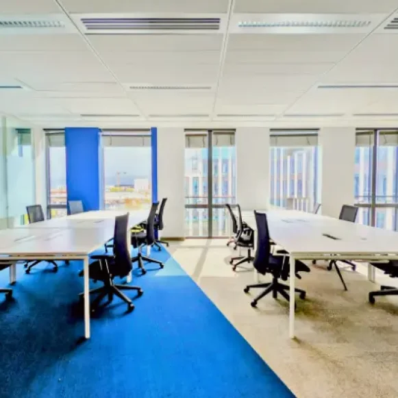 Bureau privé 25 m² 4 postes Coworking Avenue Aristide Briand Arcueil 94110 - photo 10
