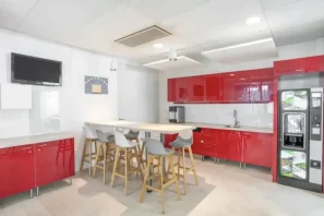 Bureau privé - 44000 - 4 postes - 1520€