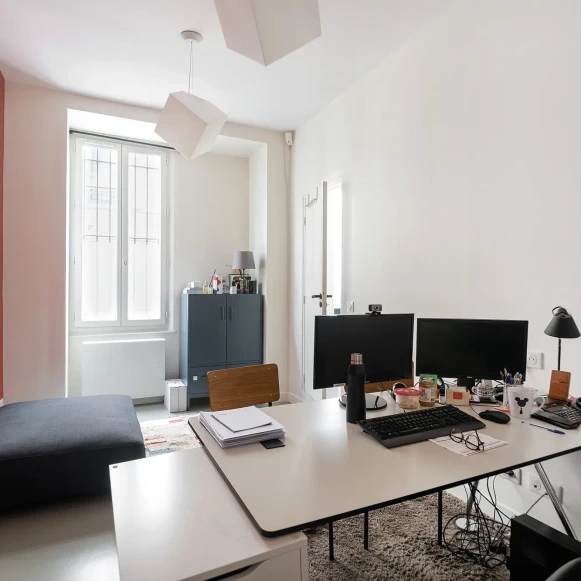 Espace indépendant 61 m² 9 postes Coworking Rue Henri Feulard Paris 75010 - photo 7