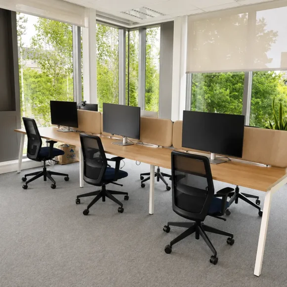 Open Space  16 postes Location bureau Rue Jacques Brel Saint-Herblain 44800 - photo 8