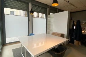 Bureau privé - 75011 - 3 postes - 900€