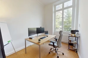 Bureau privé - 75001 - 2 postes - 2200€