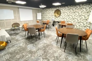 Bureau privé - 59800 - 4 postes - 1934€