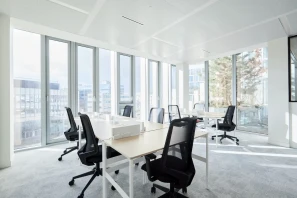 Bureau privé - 93400 - 8 postes - 4240€