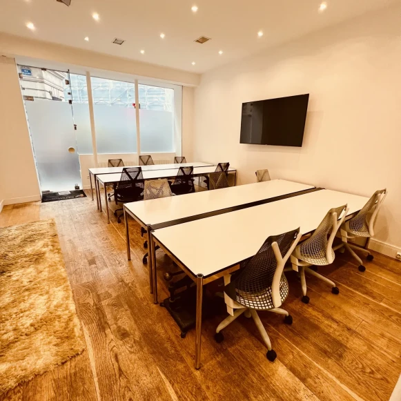 Espace indépendant 40 m² 12 postes Coworking Rue de Cléry Paris 75002 - photo 3