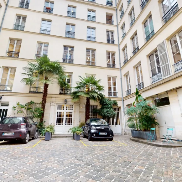 Espace indépendant 140 m² 18 postes Location bureau Rue de Provence Paris 75009 - photo 1