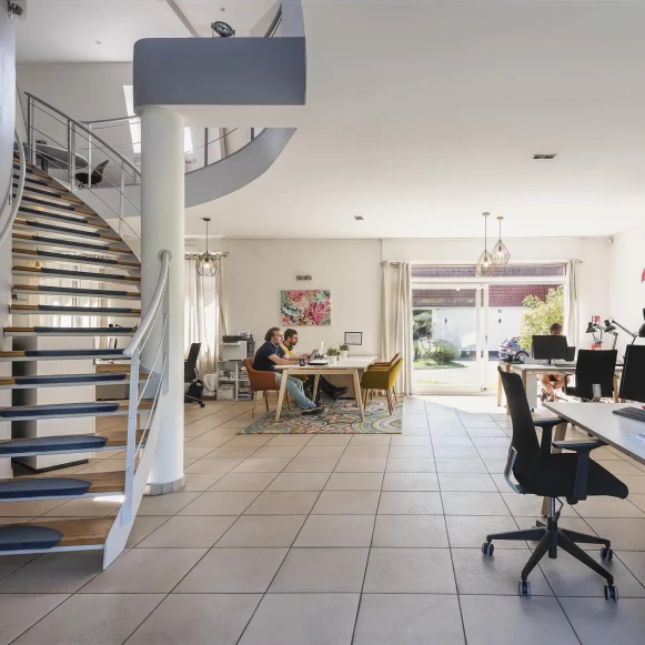 Bureau privé 17 m² 2 postes Coworking Chemin des Peupliers  Marcq-en-Barœul Marcq-en-Baroeul 59700 - photo 4