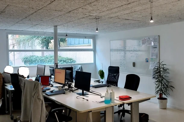 Espace indépendant - 92600 - 8 postes - 1770€