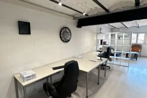 Bureau privé - 13015 - 6 postes - 650€