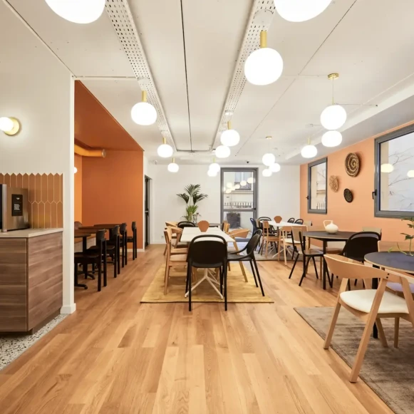Bureau privé 130 m² 32 postes Location bureau Rue René Boulanger Paris 75010 - photo 1