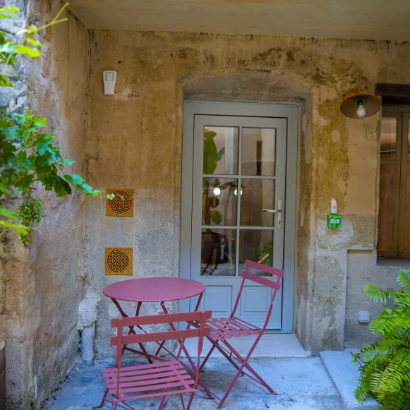 Bureau privé 29 m² 6 postes Coworking Rue de l'Université Montpellier 34000 - photo 3