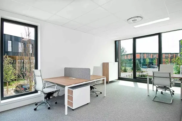 Bureau privé - 59810 - 4 postes - 1400€