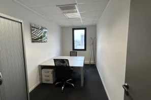Bureau privé - 69007 - 2 postes - 650€