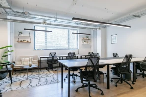 Bureau privé - 75016 - 7 postes - 3290€