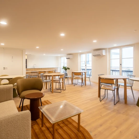 Espace indépendant 478 m² 61 postes Coworking Rue de Caumartin Paris 75009 - photo 7