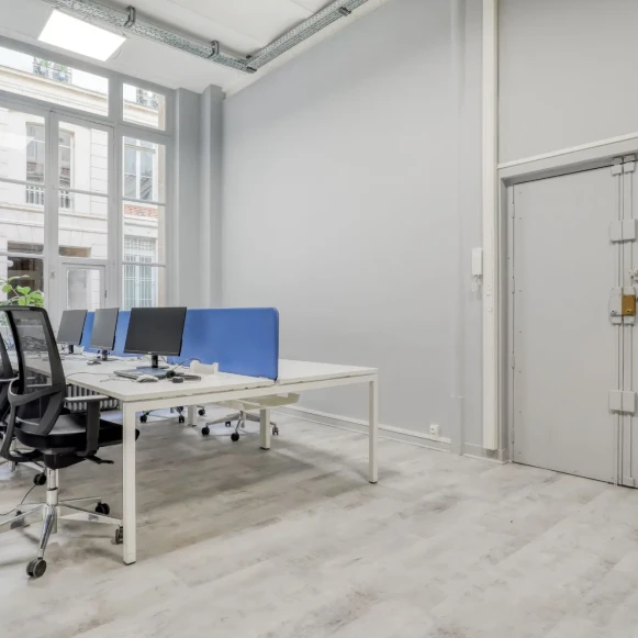 Espace indépendant 145 m² 20 postes Location bureau Rue d'Hauteville Paris 75010 - photo 7