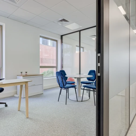 Espace indépendant 450 m² 45 postes Location bureau Rue des Templiers Lille 59000 - photo 4
