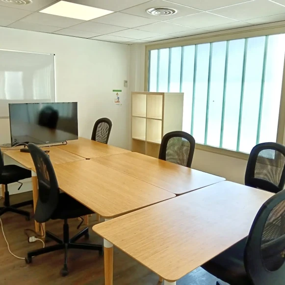 Bureau privé 18 m² 4 postes Coworking Rue Cardinet Paris 75017 - photo 10