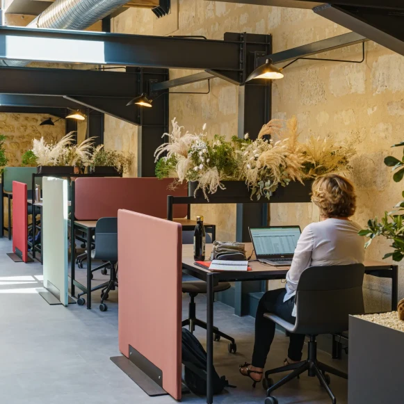 Bureau privé 18 m² 4 postes Coworking Rue Saint-Joseph Bordeaux 33000 - photo 5