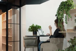 Espace indépendant - 92150 - 8 postes - 1800€