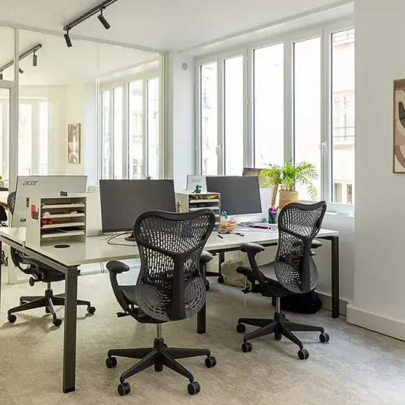 Espace indépendant 164 m² 26 postes Location bureau Rue Montmartre Paris 75002 - photo 1