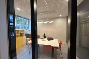 Espace indépendant - 75010 - 20 postes - 9500€