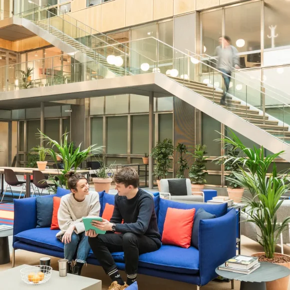 Bureau privé 31 m² 9 postes Location bureau Avenue de France Paris 75013 - photo 1